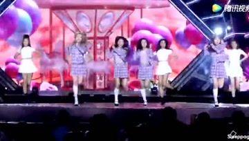 网红娱乐公馆在线观看,线上狂欢，揭秘网红生活幕后