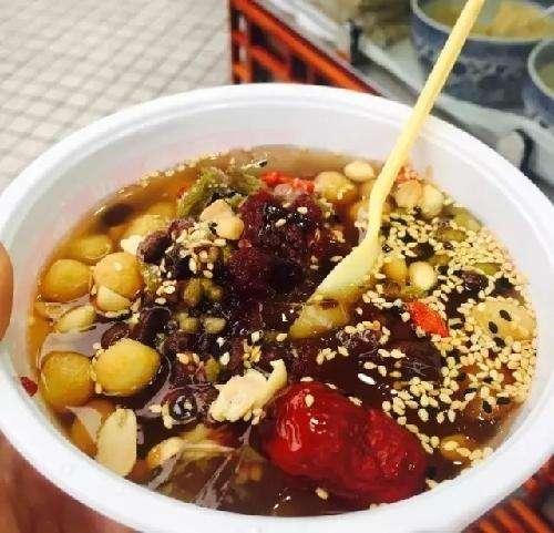 网红手戳冰粉学费多少,一窥网红美食制作背后的投资