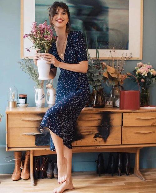 头条号外贸穿搭博主,外贸穿搭博主教你打造国际范儿日常穿搭攻略