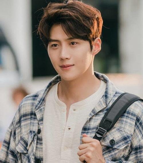 酒窝男明星韩国